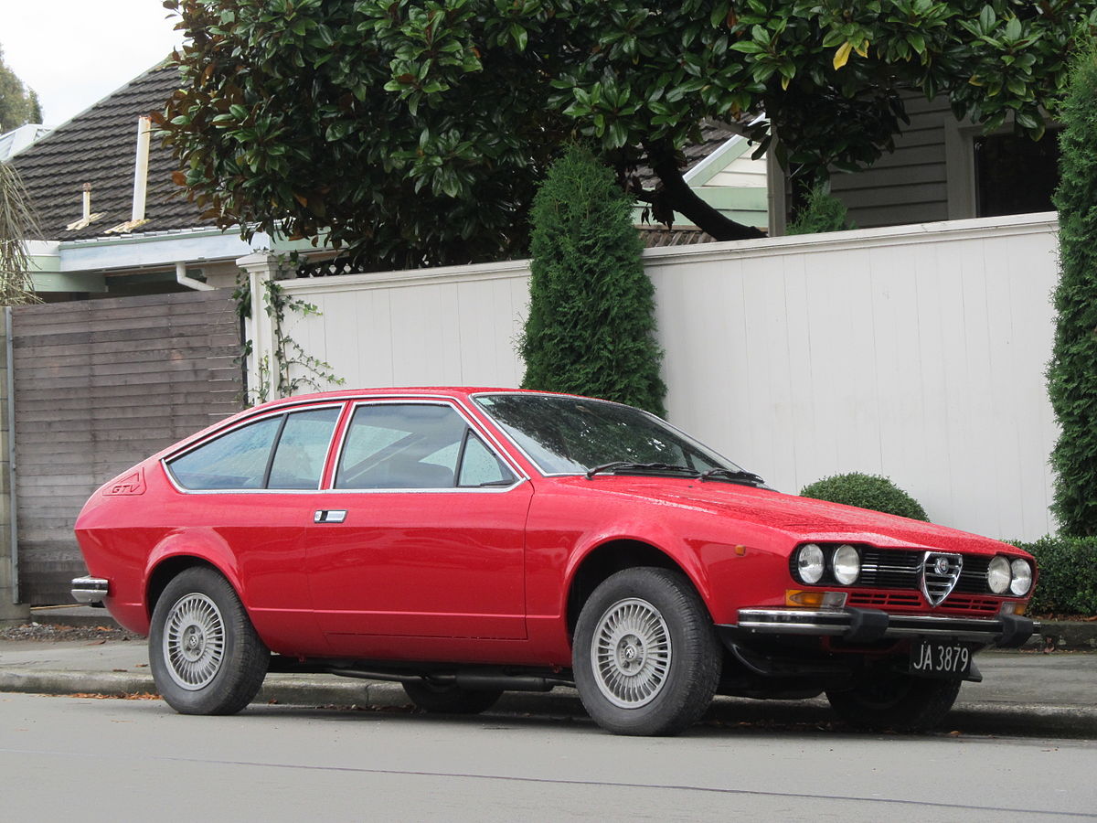 Alfa Romeo Alfetta 1972 - 1987 Coupe #8