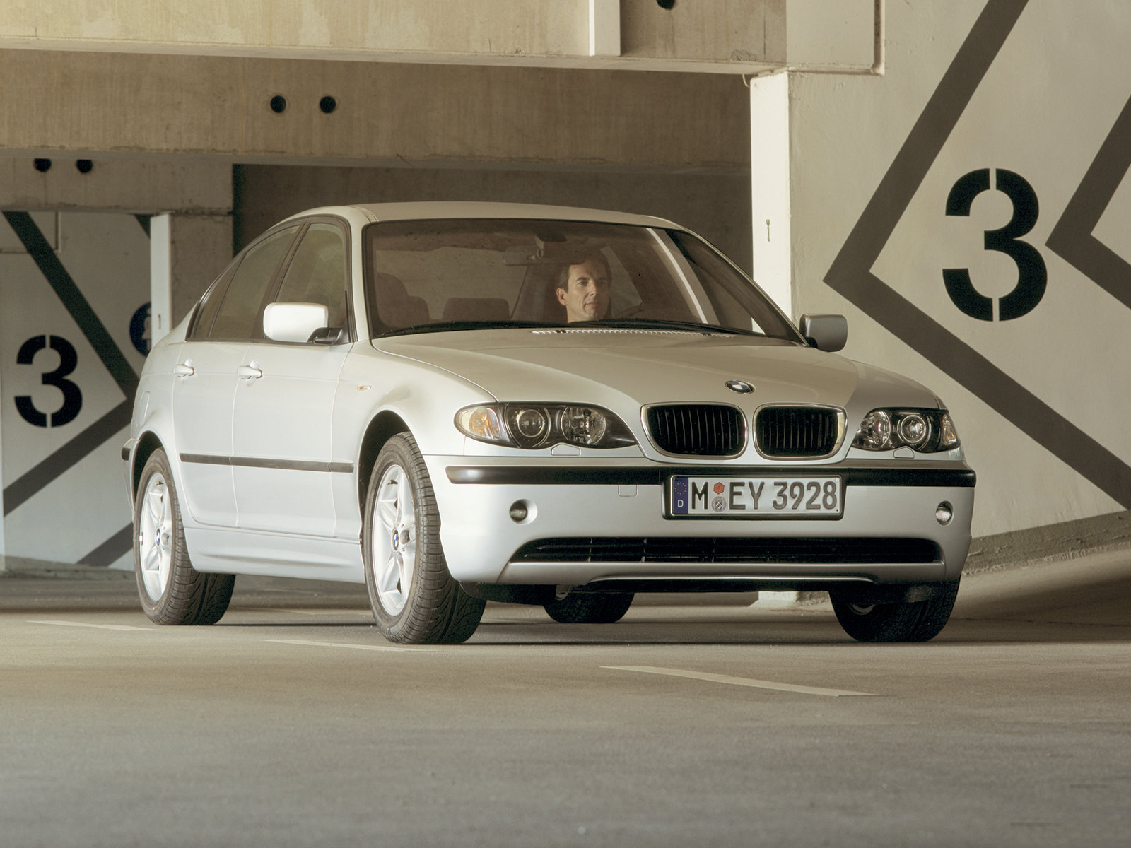 BMW 3 Series IV (E46) 1998 - 2002 Sedan #8