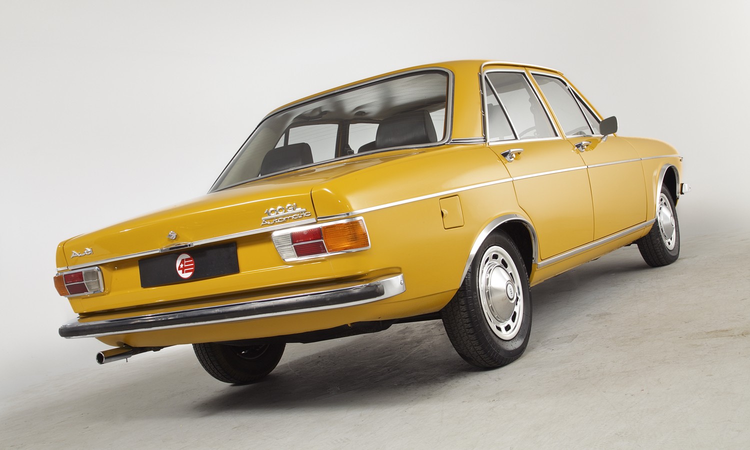 Audi 100 I (C1) 1968 - 1976 Coupe #3