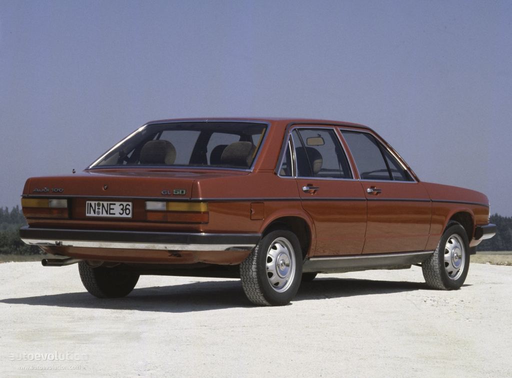 Audi 100 II (C2) 1976 - 1982 Sedan #6