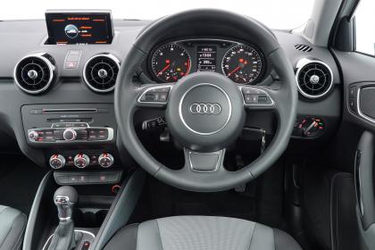 Audi A1 I 2010 - 2014 Hatchback 3 door #8