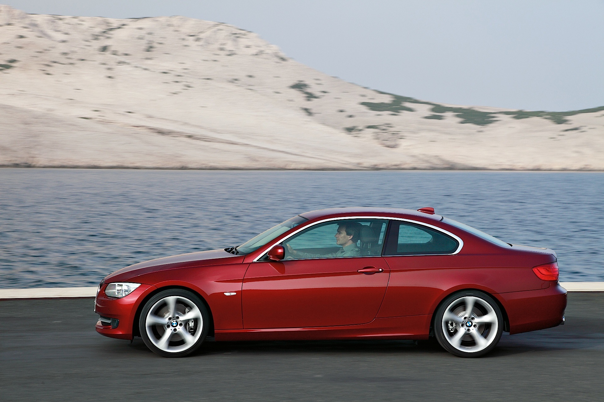 BMW 3 Series V (E90/E91/E92/E93) Restyling 2008 - 2012 Coupe #2