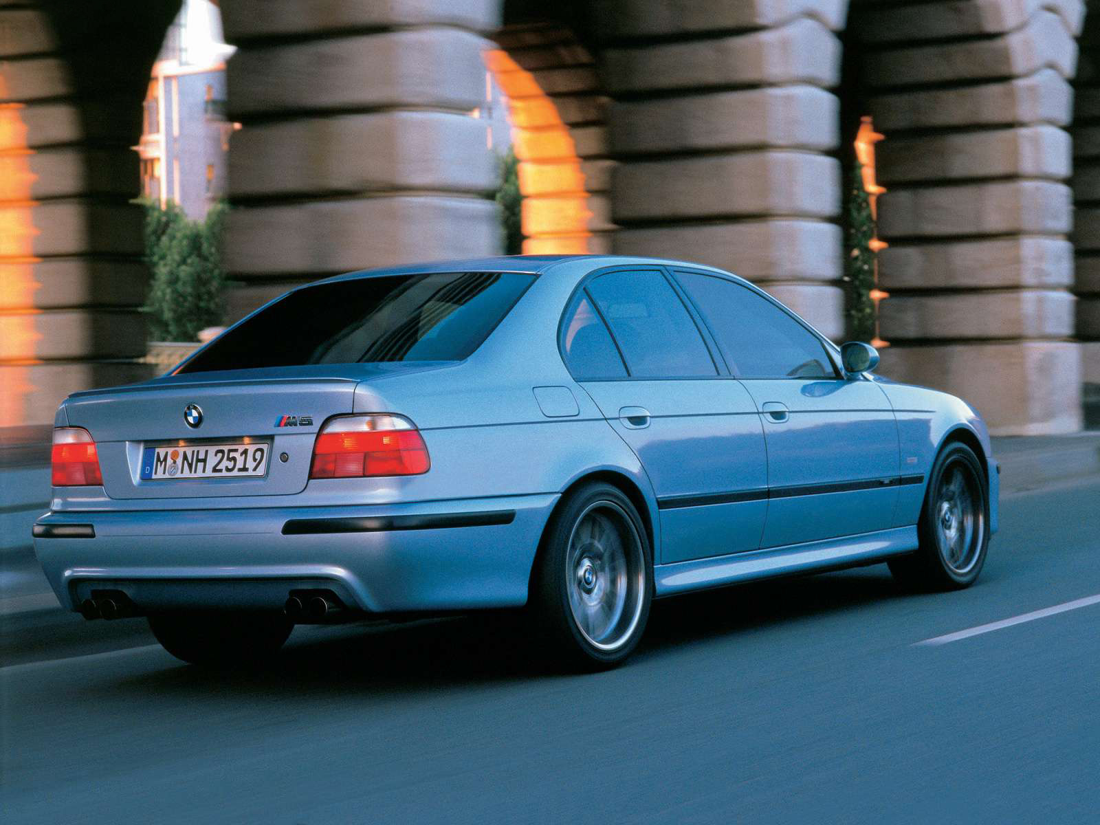 BMW M5 III (E39) 1998 - 2003 Sedan #3