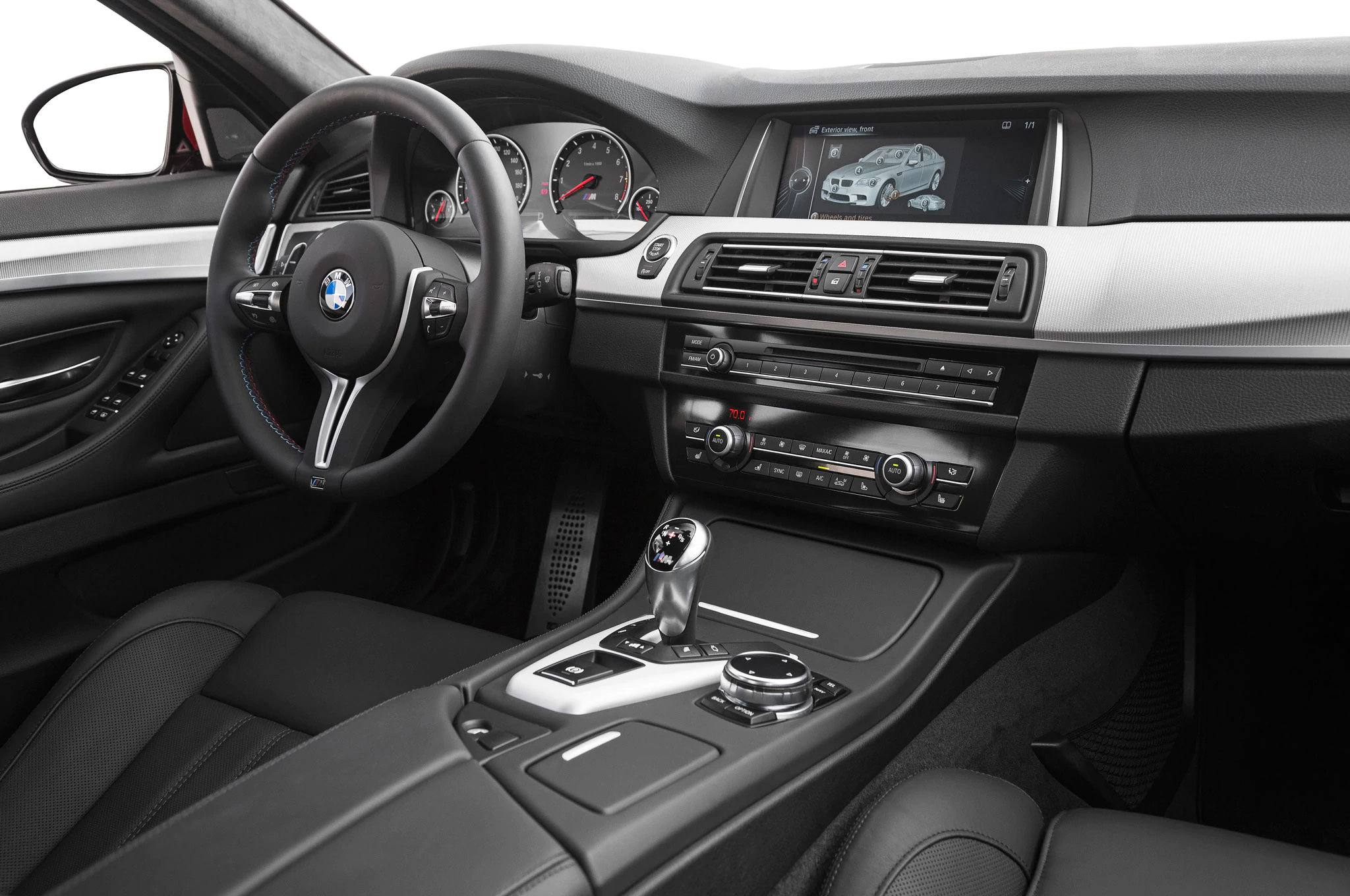 BMW M5 V (F10) 2011 - 2016 Sedan #8