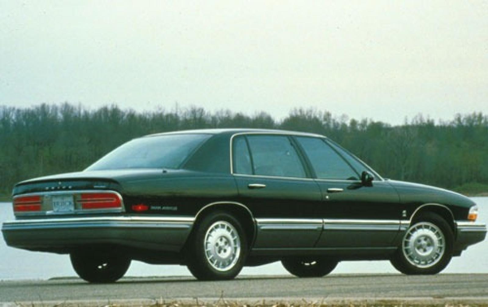 Buick Park Avenue I 1991 - 1996 Sedan #3