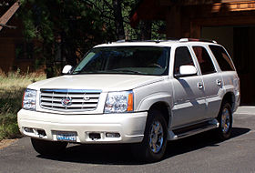 Cadillac Escalade I 1998 - 2000 SUV 5 door #6