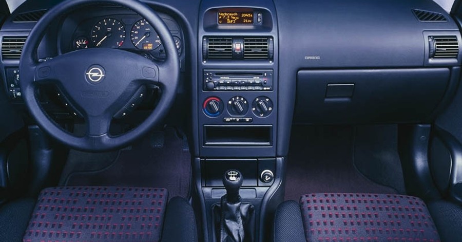 Chevrolet Astra 1998 - 2011 Hatchback 5 door #4