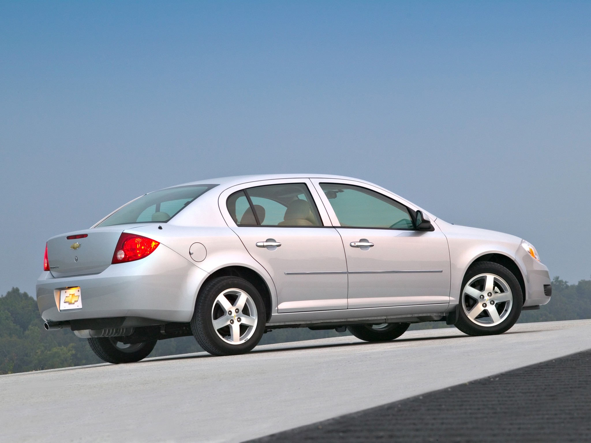 Chevrolet Cobalt I 2004 - 2010 Sedan #3