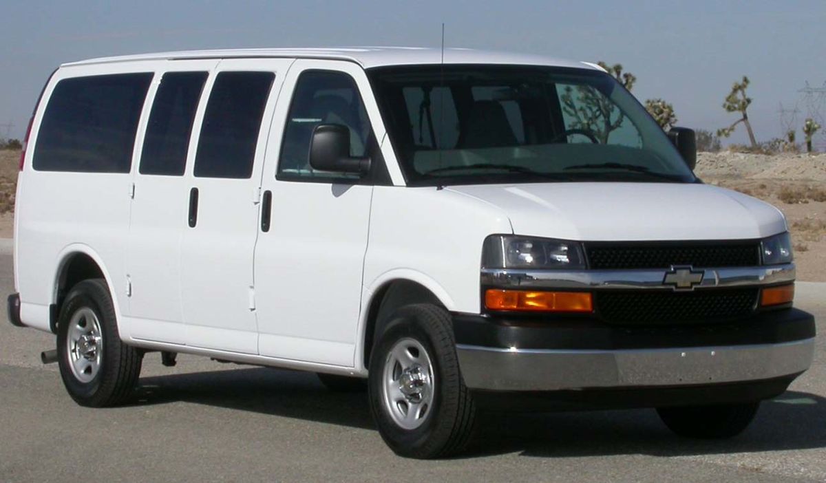 Chevrolet Express I 1996 - 2002 Minivan #5