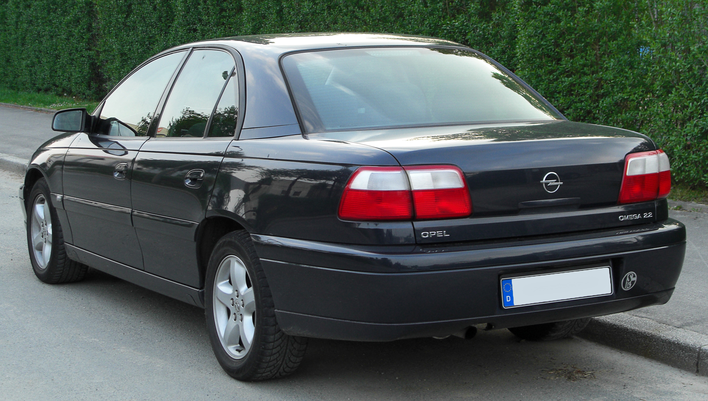 Vauxhall Omega B 1994 - 1999 Sedan #2