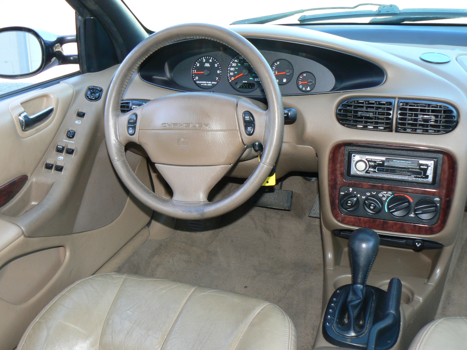 Chrysler Cirrus 1995 - 2000 Sedan #4