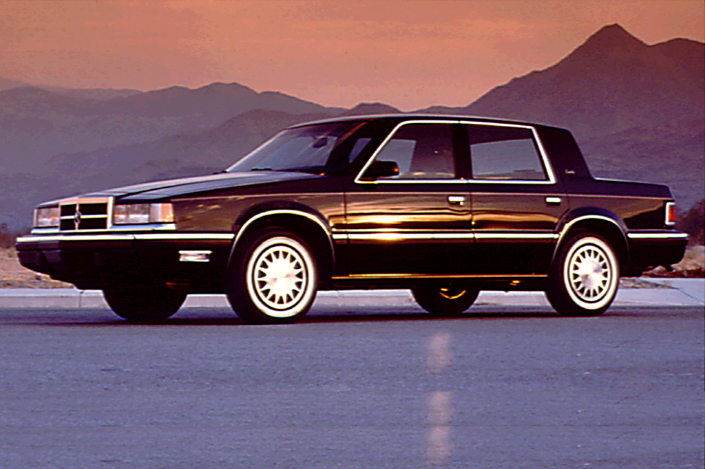 Chrysler Dynasty 1988 - 1993 Sedan #4