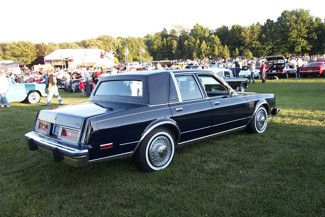 Chrysler LeBaron II 1981 - 1989 Sedan #4
