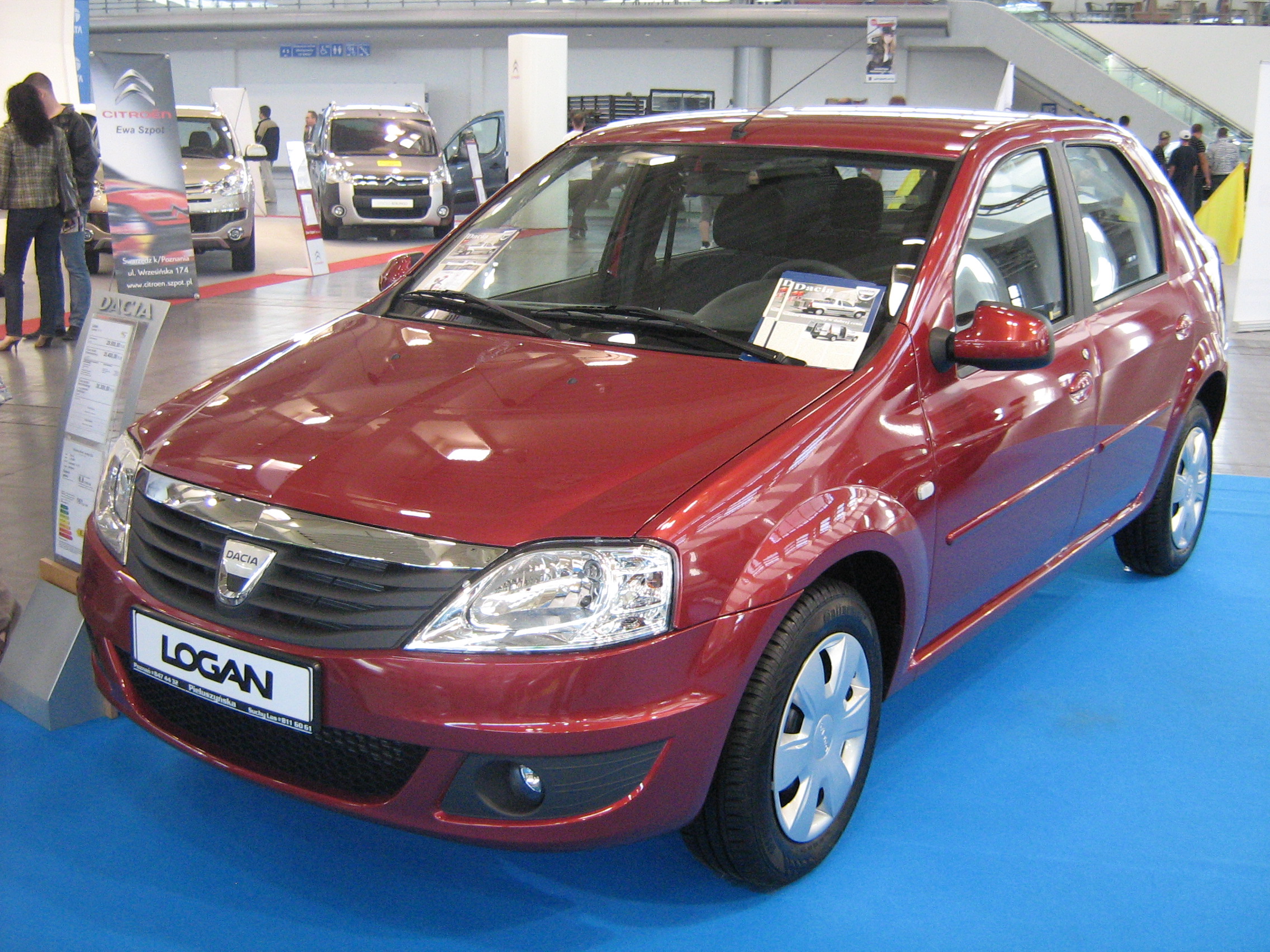 Dacia Logan I 2004 - 2012 Sedan #2