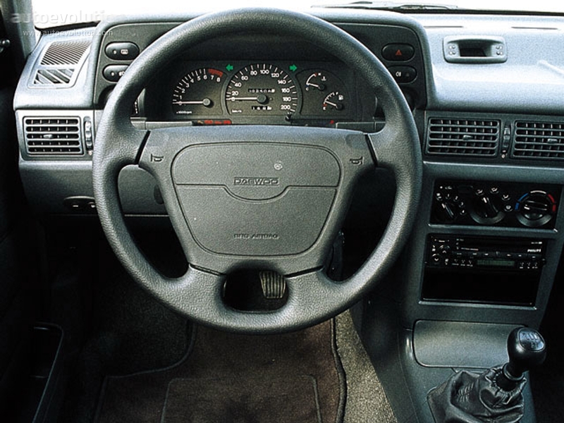 Daewoo Nexia I 1994 - 2008 Hatchback 5 door #5