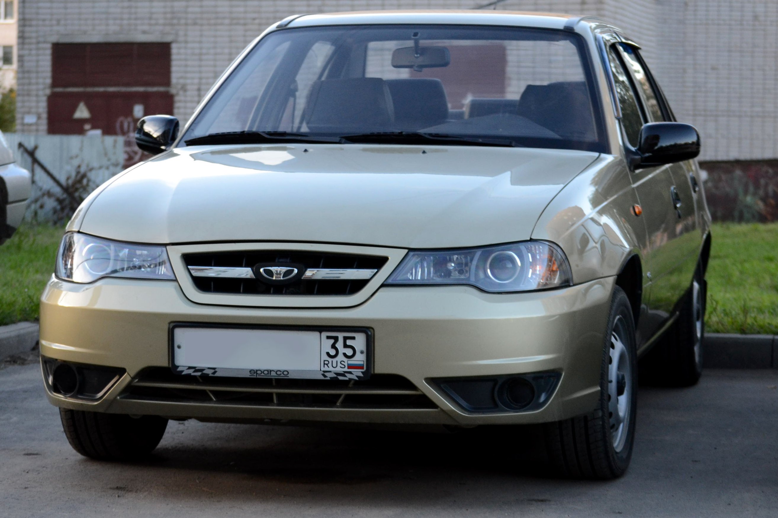Daewoo Nexia I Restyling 2008 - 2016 Sedan #5