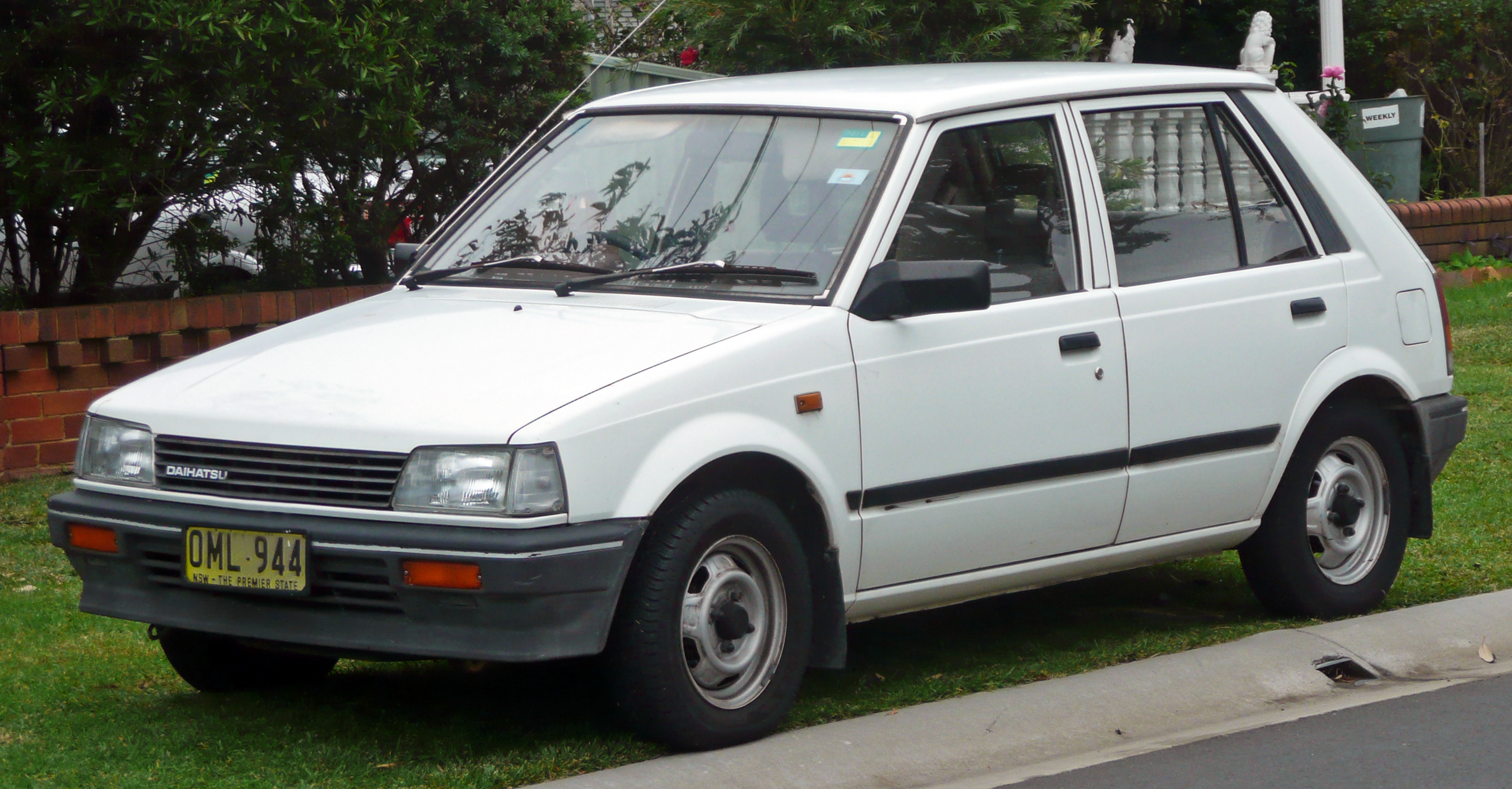 Daihatsu Charade II 1983 - 1987 Hatchback 3 door #5