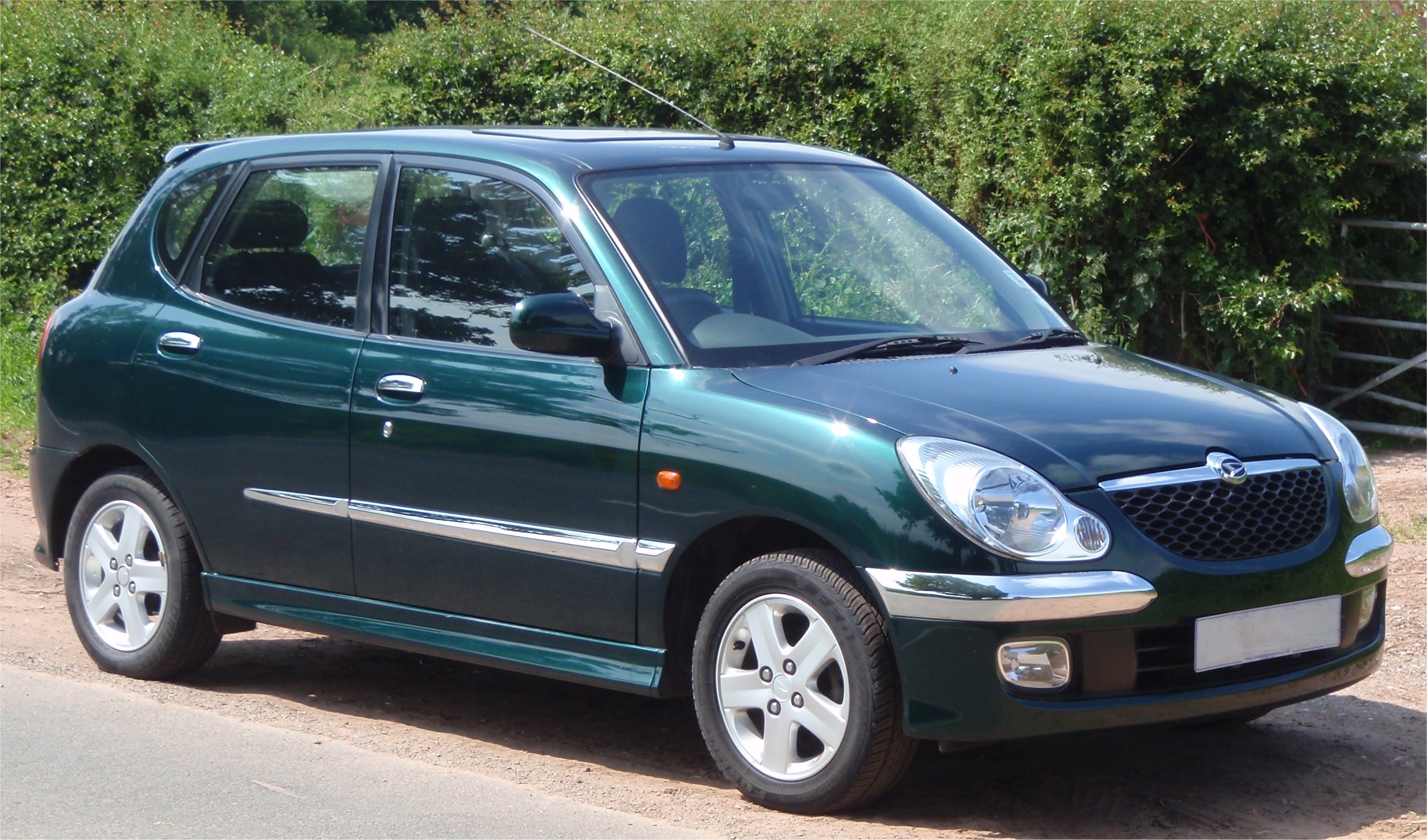 Daihatsu Storia 1998 - 2004 Hatchback 5 door #3