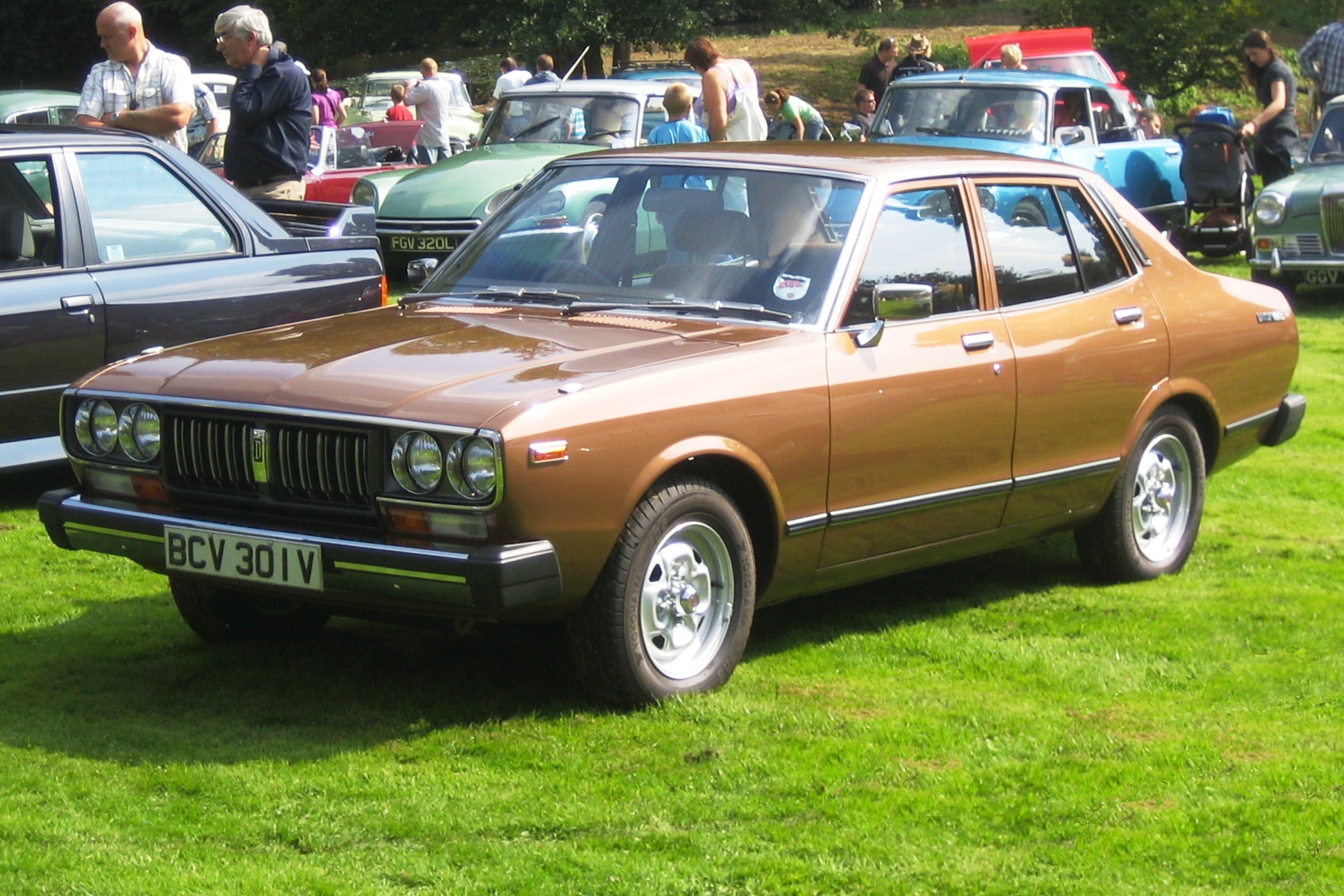 Nissan Bluebird IV (610) 1971 - 1976 Sedan #4