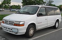 Dodge Caravan II 1990 - 1995 Minivan #4