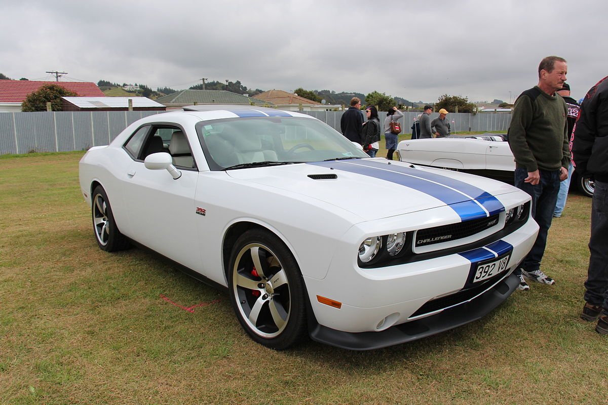 Dodge Challenger III Restyling 2010 - 2014 Coupe #8