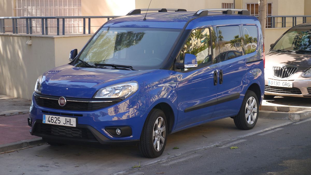 Fiat Doblo II Restyling 2015 - now Compact MPV #8