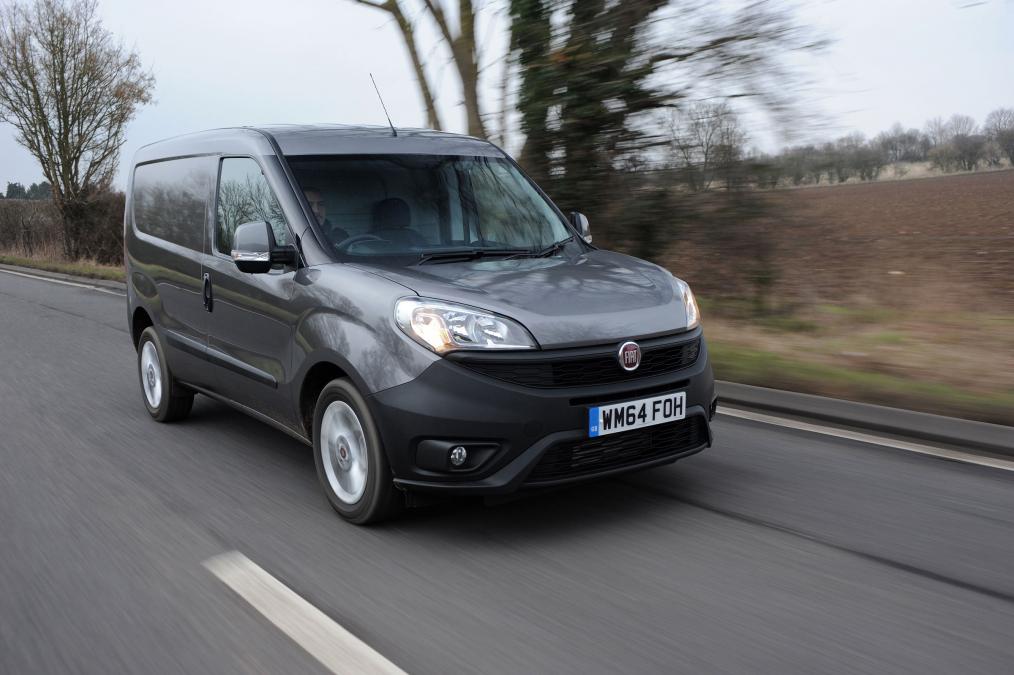 Fiat Doblo II Restyling 2015 - now Compact MPV #4