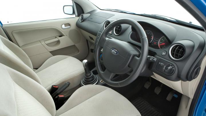 Ford Fiesta Mk6 2008 - 2012 Hatchback 3 door #3