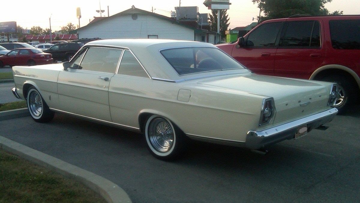 Ford Galaxie III 1965 - 1968 Coupe #3