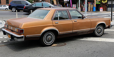Ford Granada (North America) I 1975 - 1980 Sedan #2