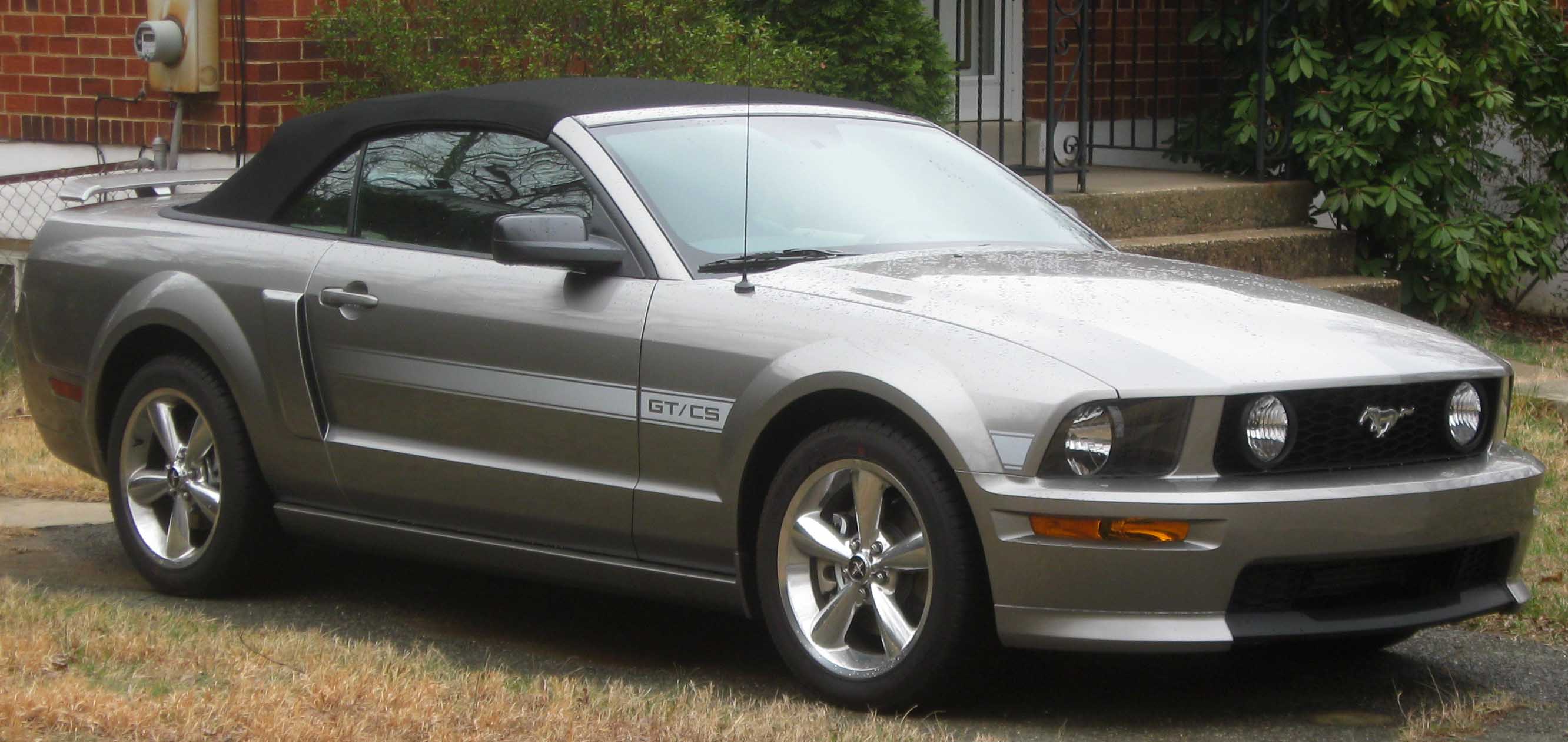Ford Mustang V Restyling 2009 - 2014 Coupe #5