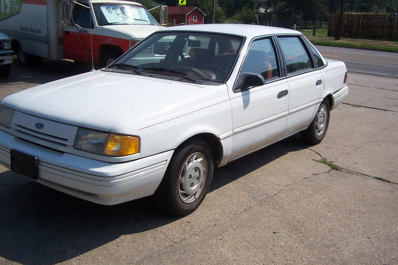 Ford Tempo 1983 - 1994 Coupe #3