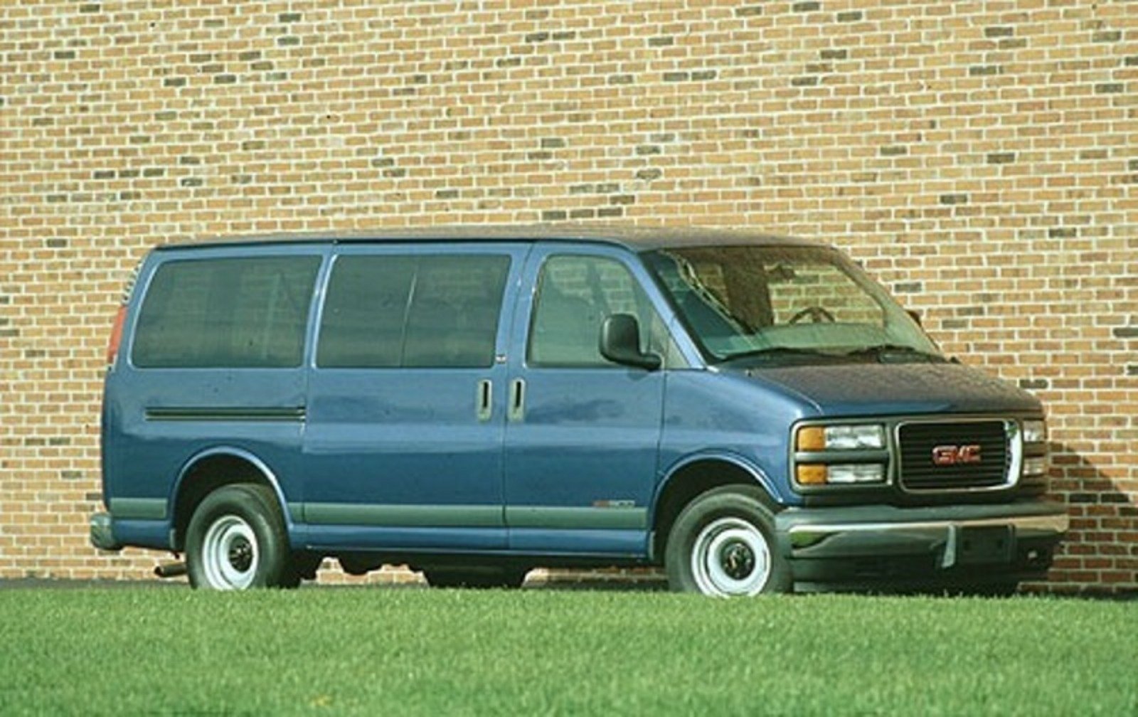 GMC Savana I 1996 - 2002 Minivan #5