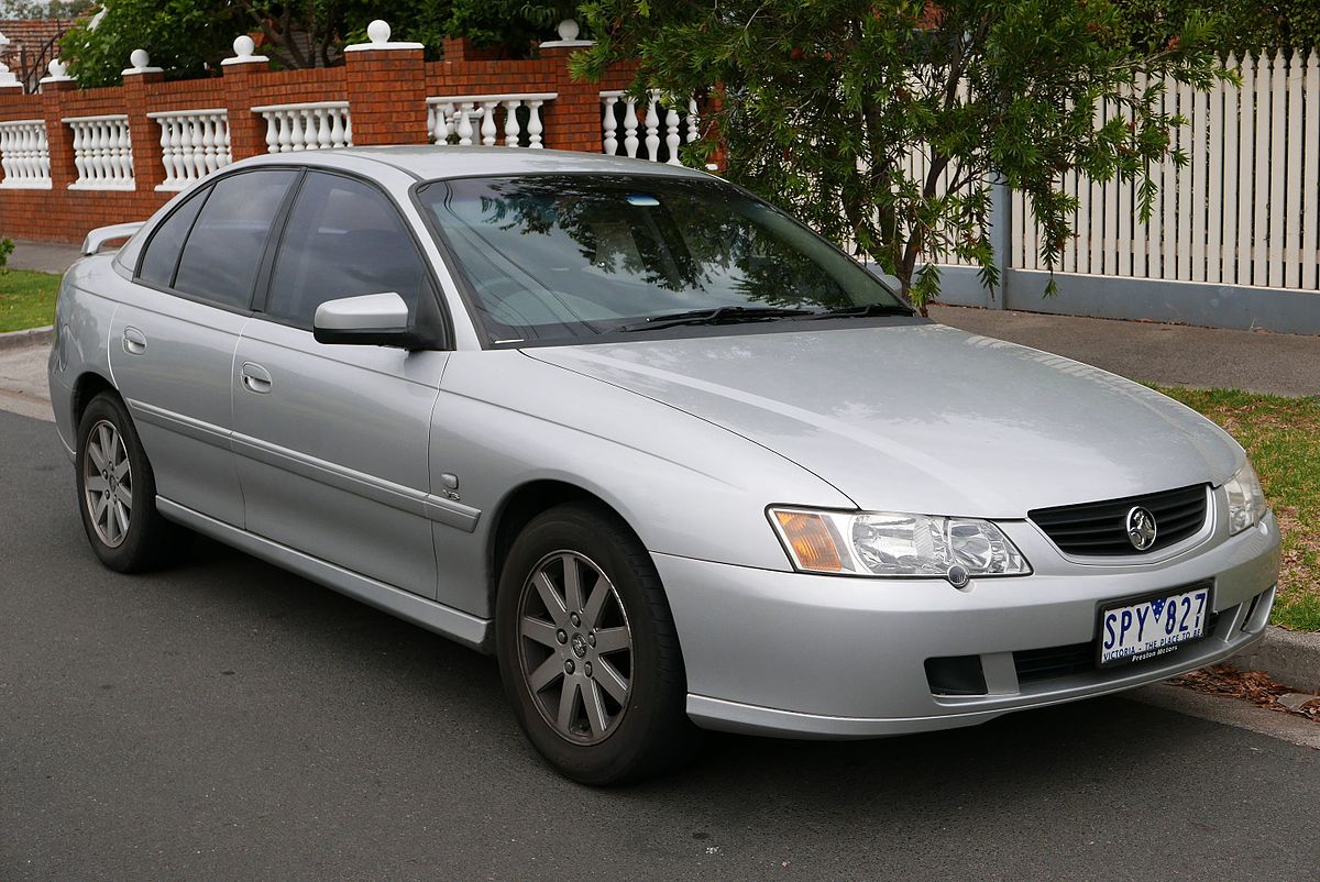 Holden Commodore III 1997 - 2006 Sedan #5
