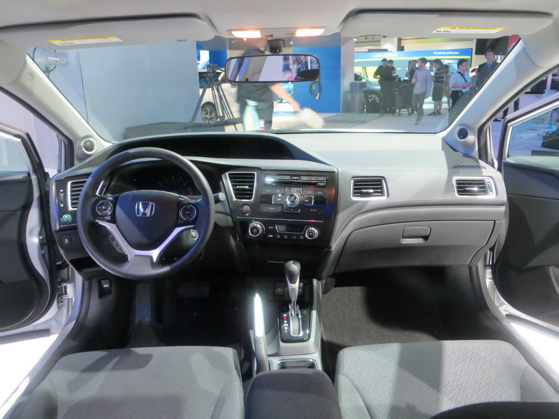 Honda Civic IX Restyling 2013 - 2016 Sedan #2