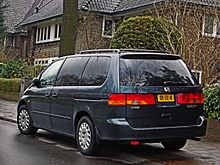 Honda Odyssey (North America) I 1994 - 1998 Minivan #1