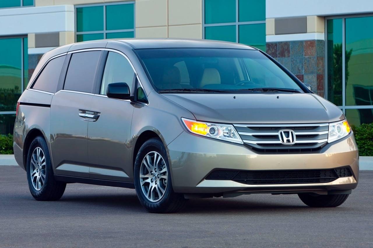 Honda Odyssey V 2013 - now Minivan #7