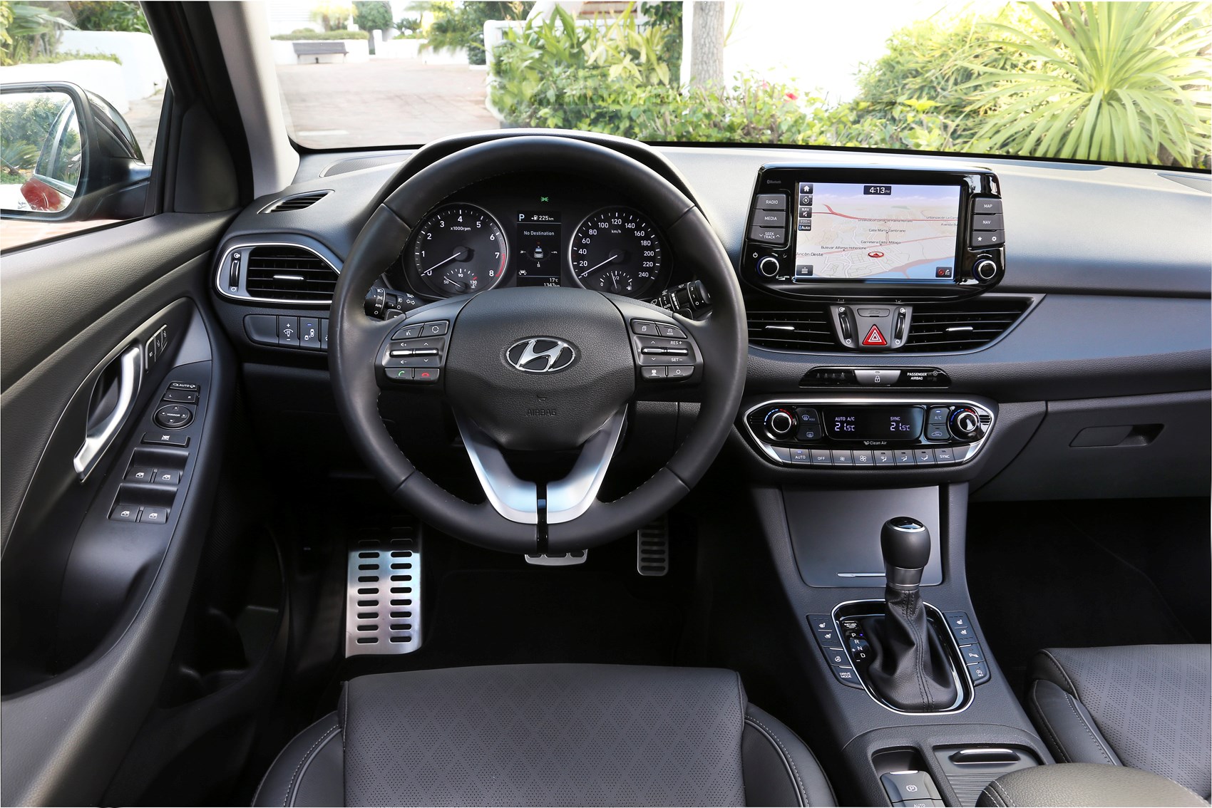 verdieping Opschudding Interpunctie Hyundai i30 III 2017 - now Liftback :: OUTSTANDING CARS