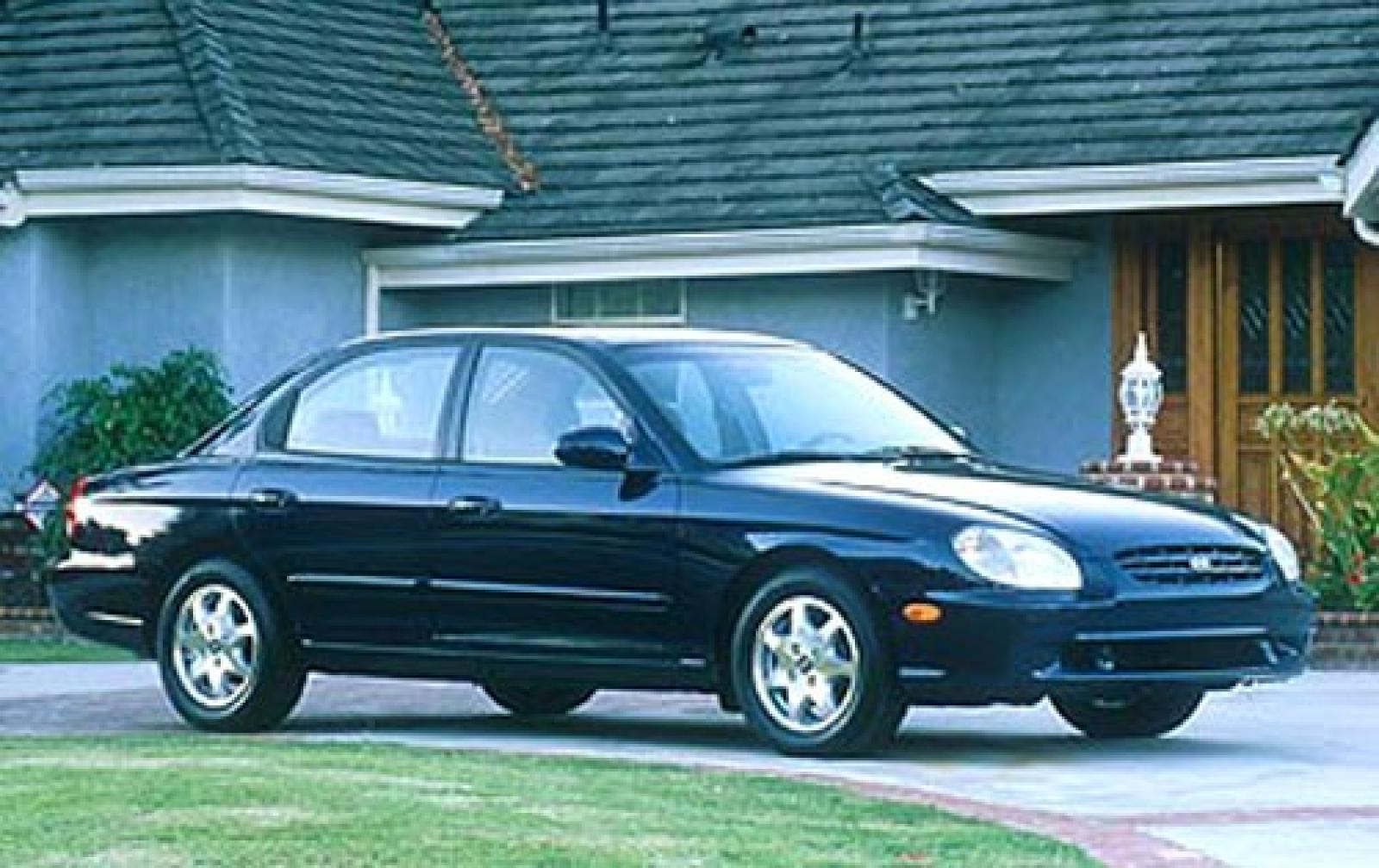 Hyundai Sonata IV (EF) 1998 - 2001 Sedan #3