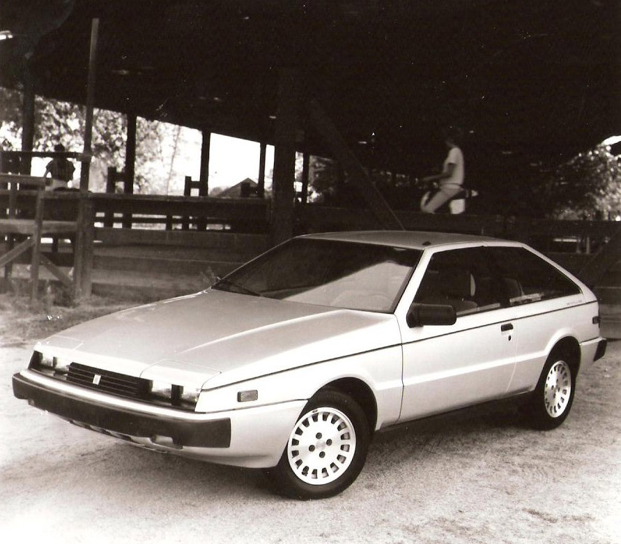 Isuzu Piazza I 1980 - 1990 Hatchback 3 door #3