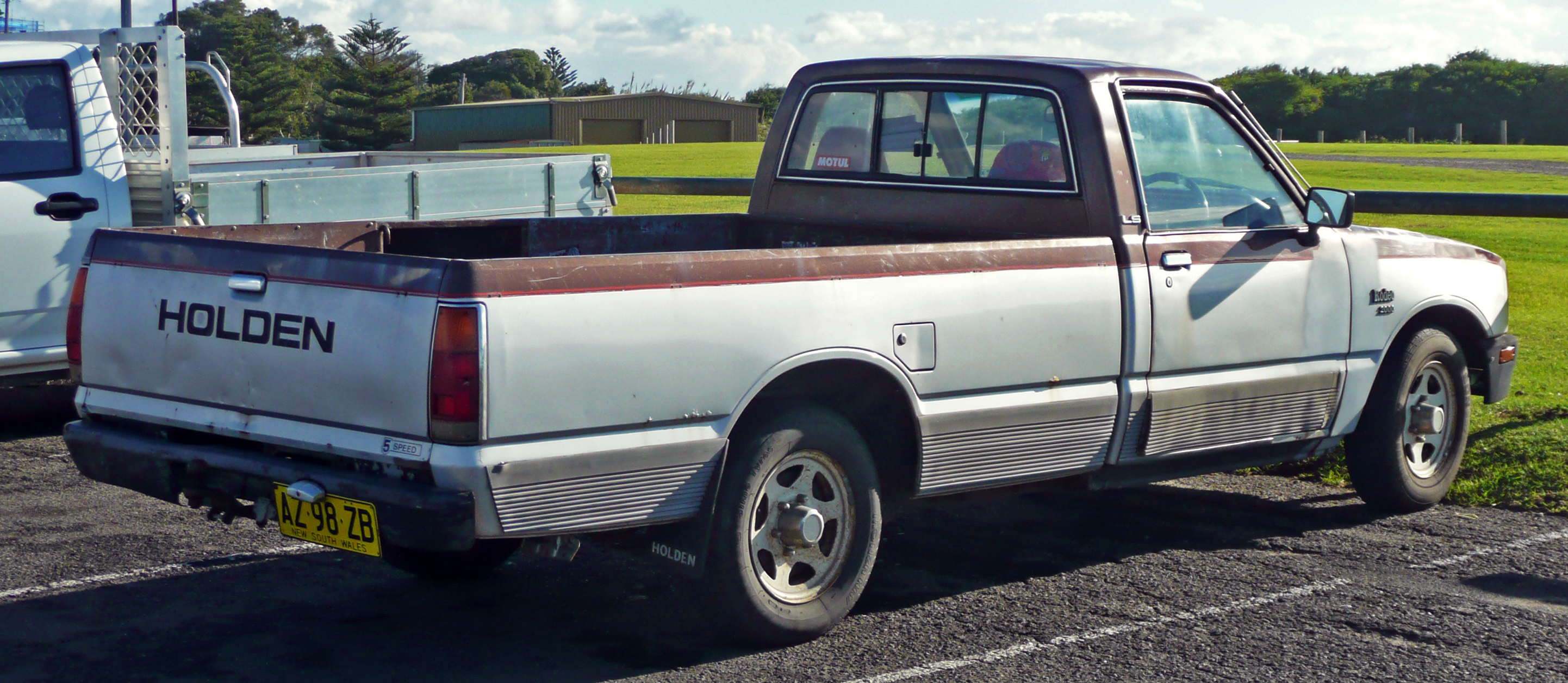 Isuzu KB II 1980 - 1988 Pickup #1