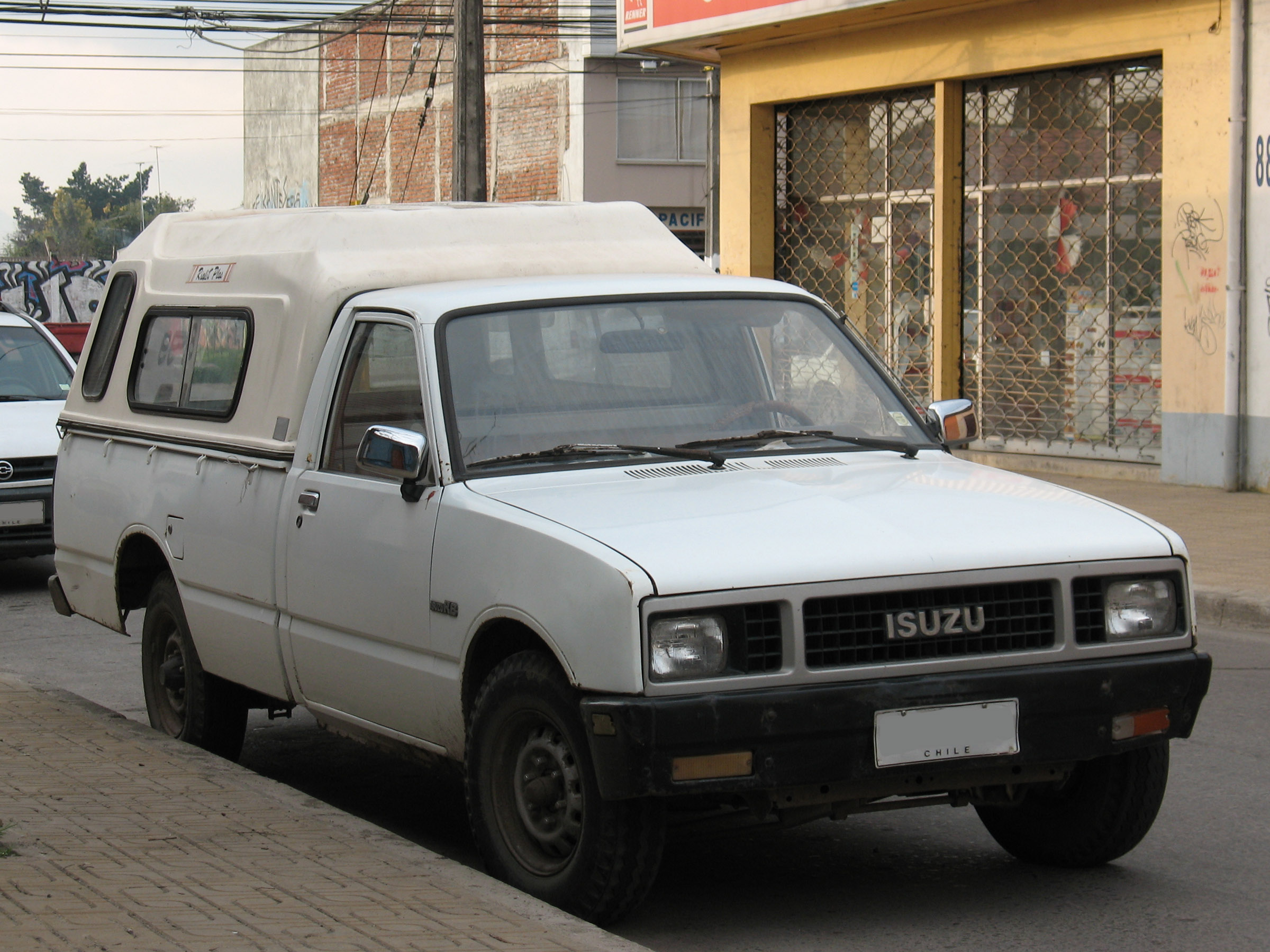 Isuzu KB II 1980 - 1988 Pickup #4