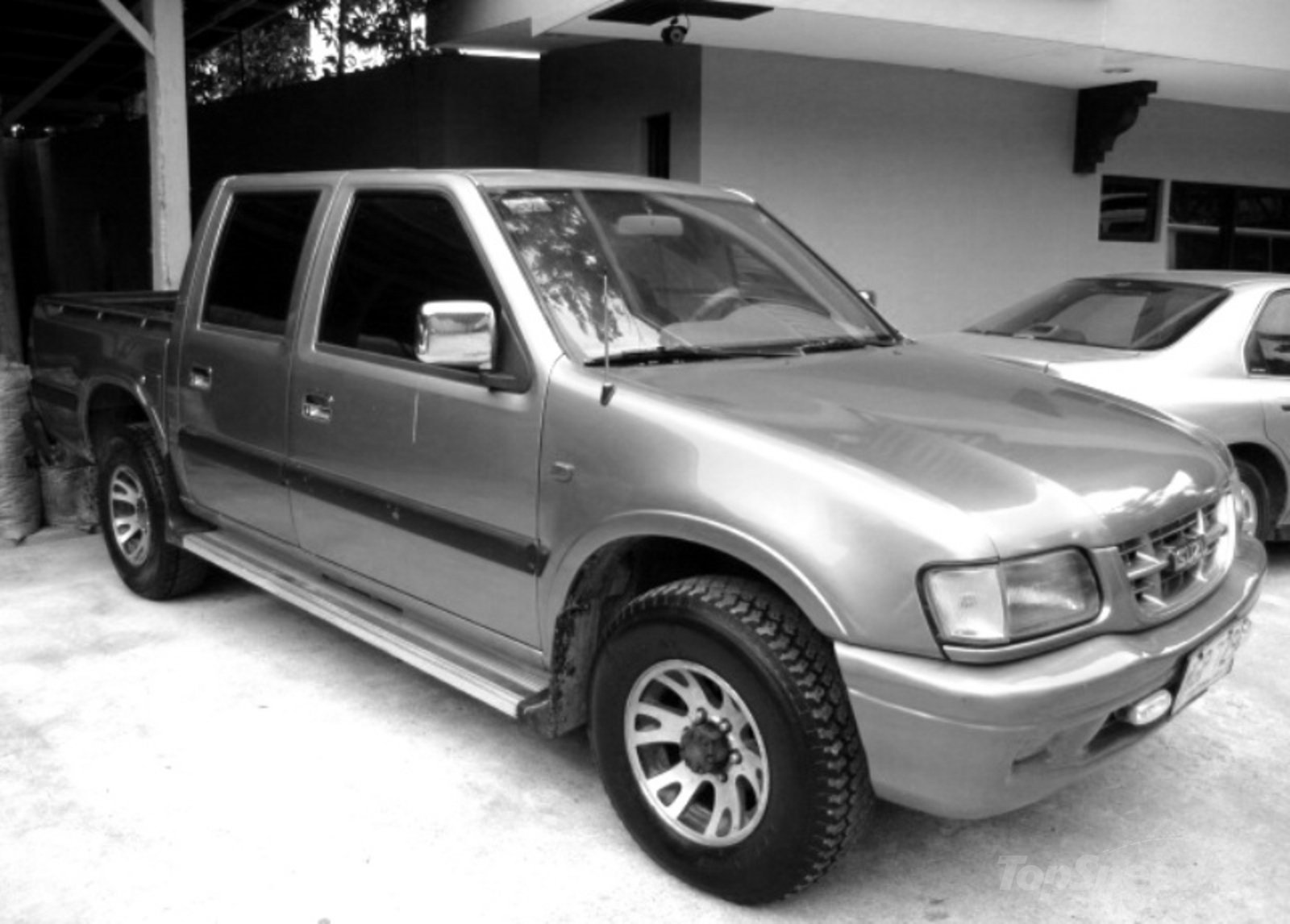 Isuzu KB III (TF) 1998 - 2003 Pickup #2
