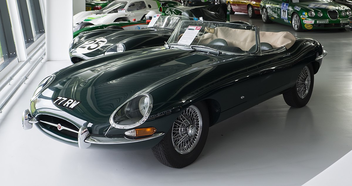Jaguar E-type Series 1 1961 - 1968 Coupe #1