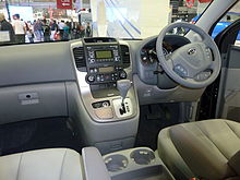 Kia Carnival II 2006 - 2014 Minivan #8