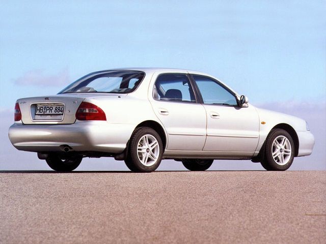 Kia Clarus I 1996 - 1998 Sedan #1