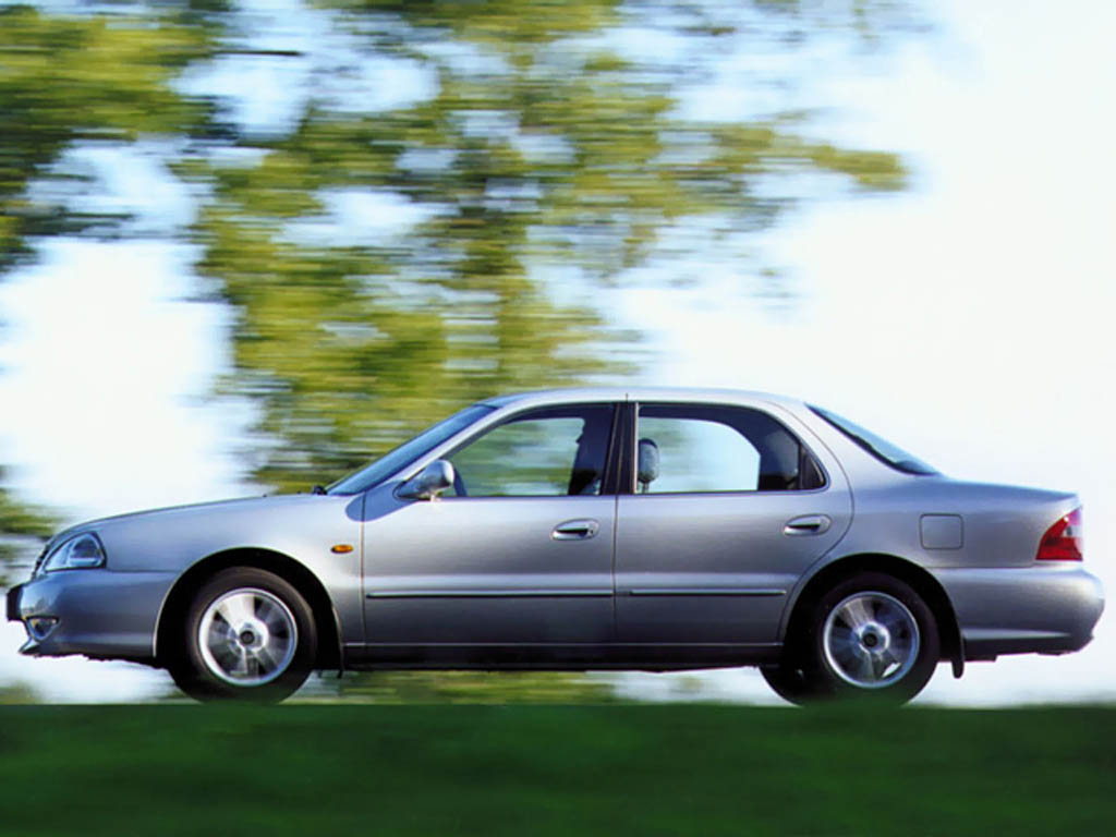 Kia Clarus I 1996 - 1998 Sedan #5