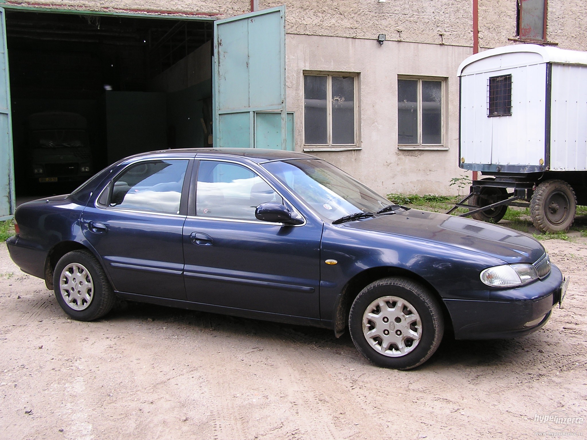 Kia Clarus I 1996 - 1998 Sedan #4