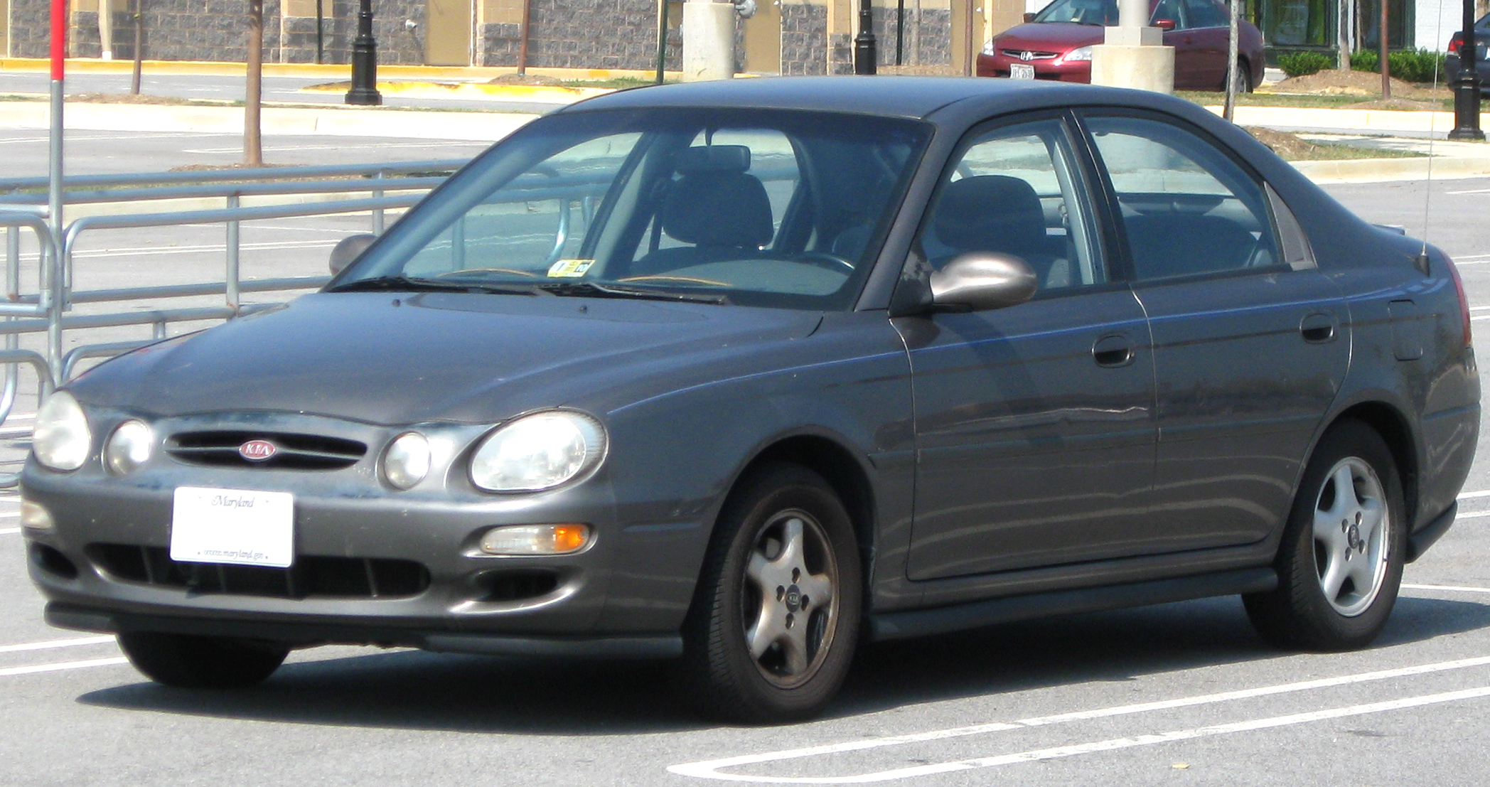 Kia Spectra I 2000 - 2001 Sedan #3