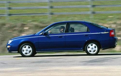 Kia Spectra I 2000 - 2001 Sedan #1